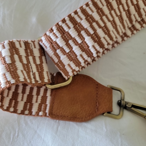 BRAND NEW Anthropologie Luna Slouchy Crossbody Bag - Picture 3 of 5